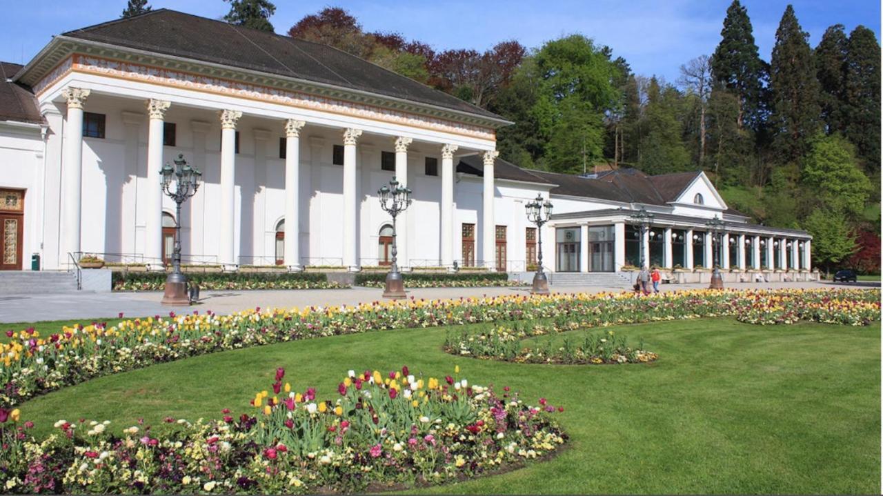 Modernes Studio Baden-Baden Luaran gambar