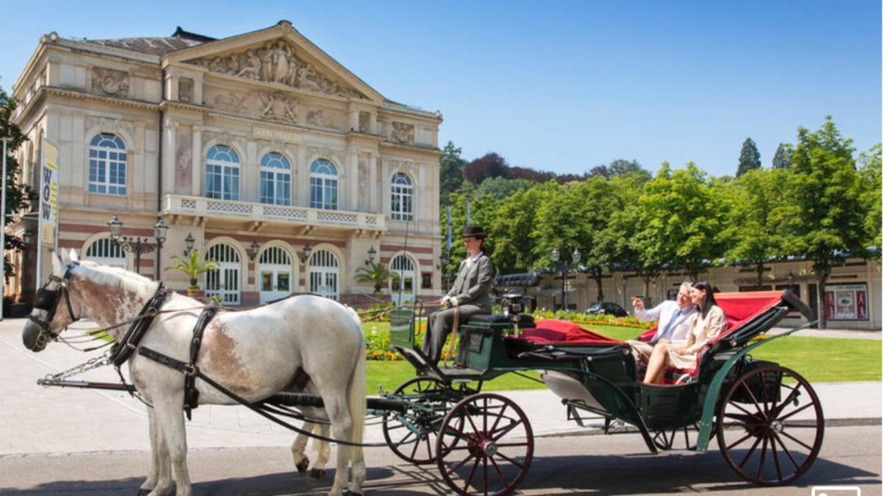 Modernes Studio Baden-Baden Luaran gambar
